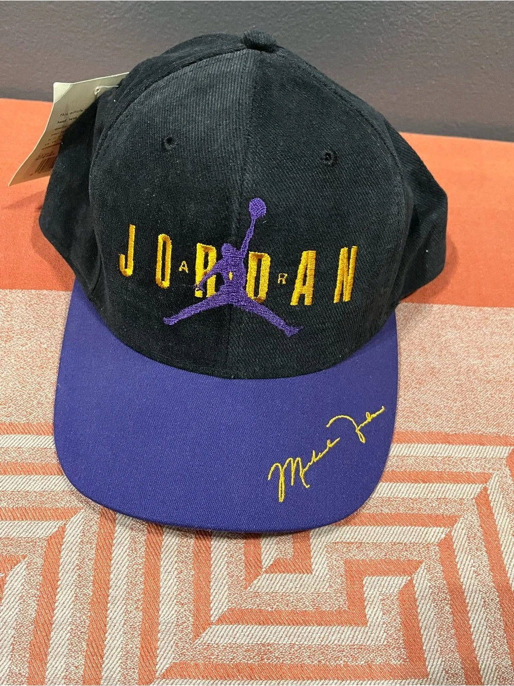 Vintage 1990’s Nike Air Michael Jordan Restaurant Exclusive SnapBack Hat.